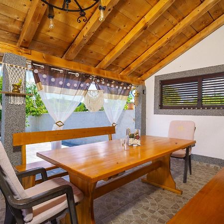 Casa Rural M&M Vodice Dış mekan fotoğraf